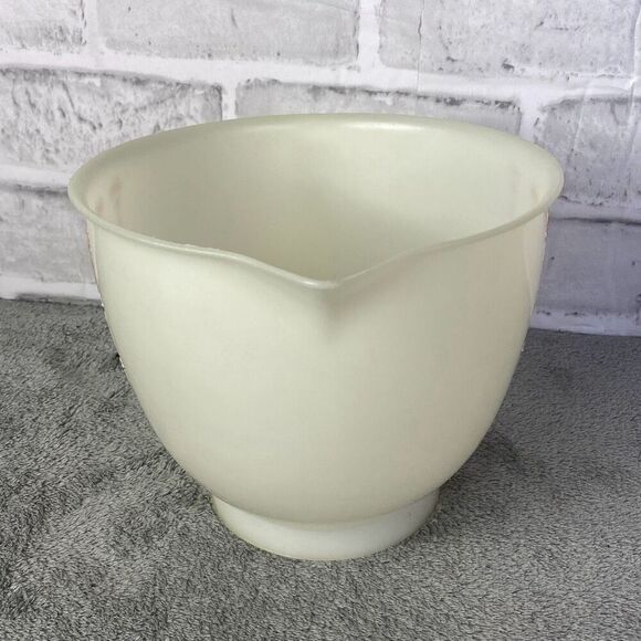 Vintage Tupperware Mix and Store 8 Cup Measuring Pitcher 2 QT - Picture 4 of 7